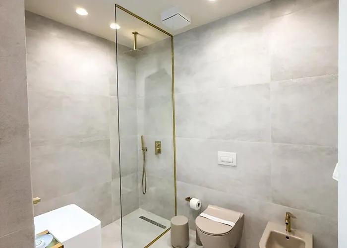 Vater Selected 3* Tirana