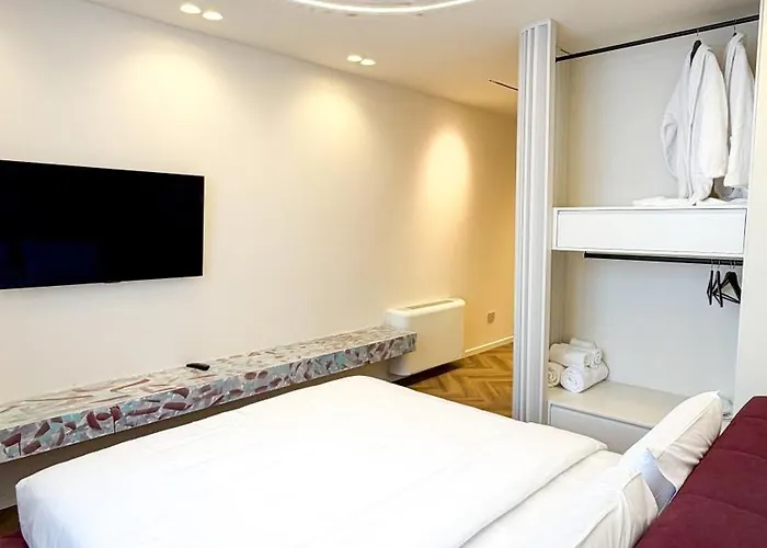 Vater Selected Aparthotel Tirana